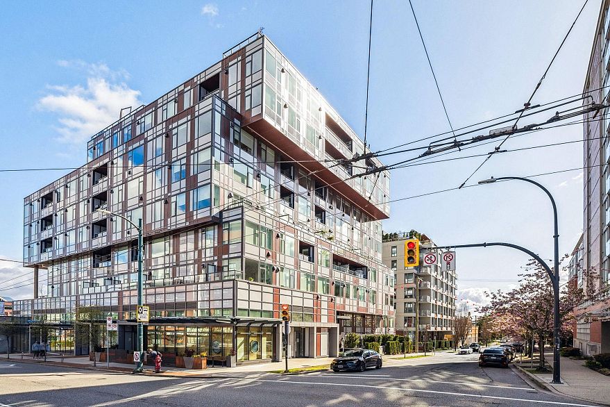 507 209 E 7th Avenue