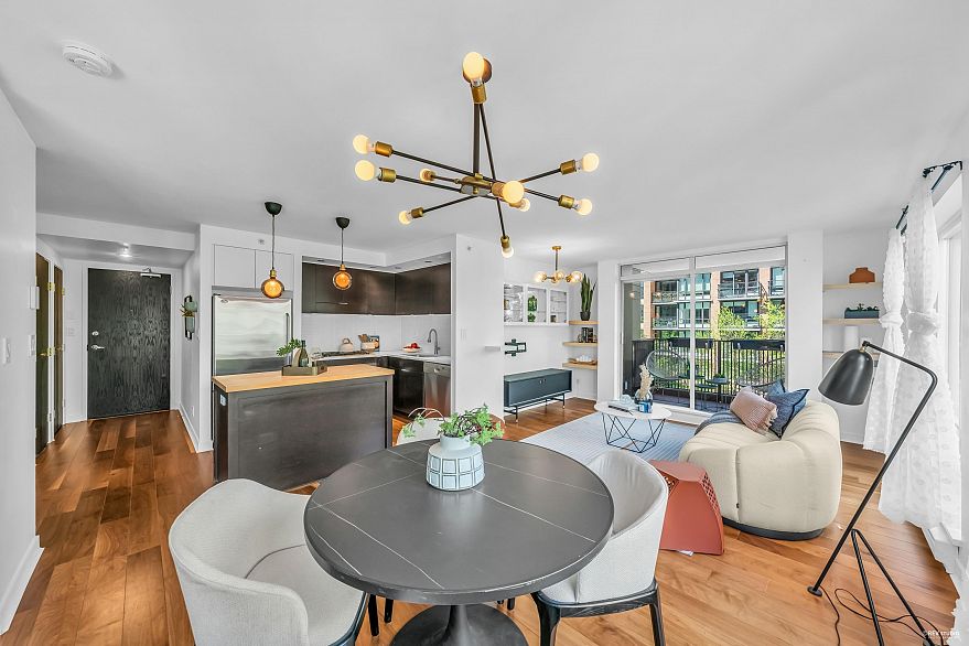 605 1055 Homer Street