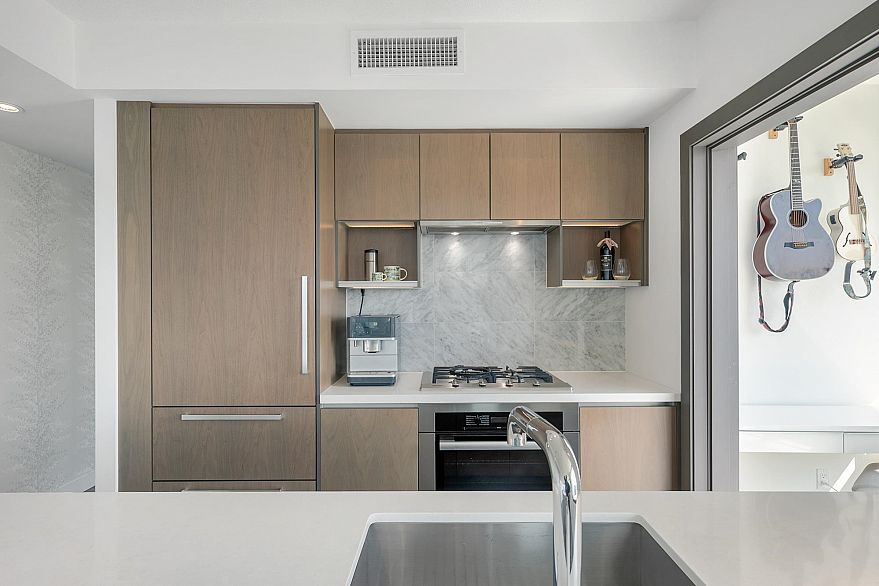 1509 68 Smithe Street