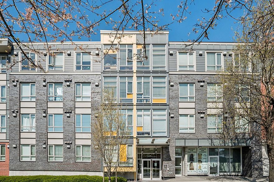 205 2889 E 1st Avenue