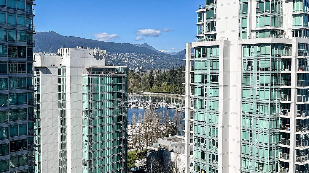 1705 620 Cardero Street