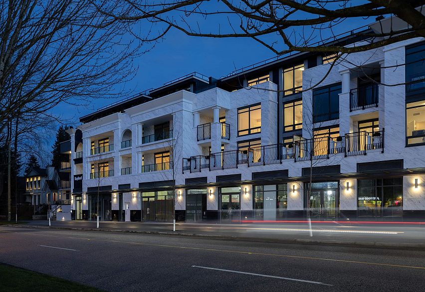 303 3668 W 10th Avenue