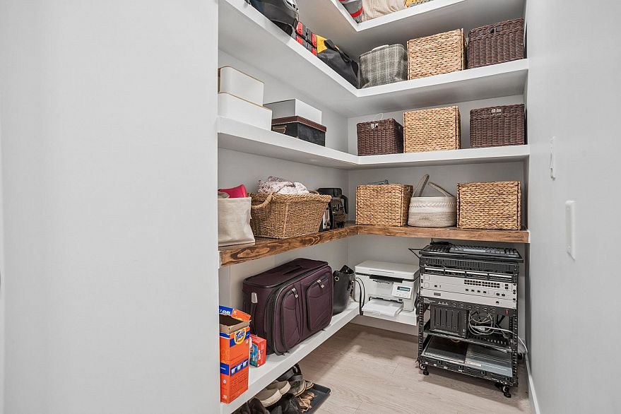 205 2889 E 1st Avenue