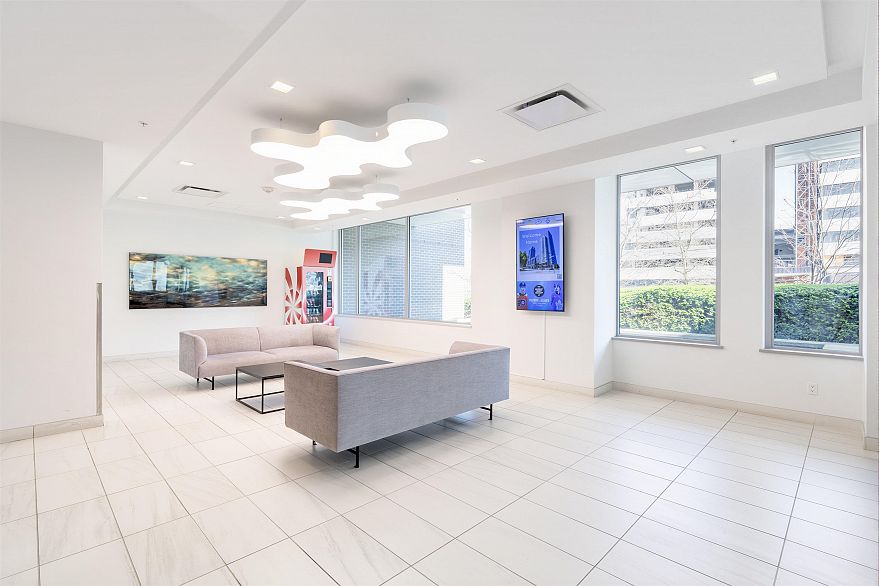 320 5665 Boundary Road