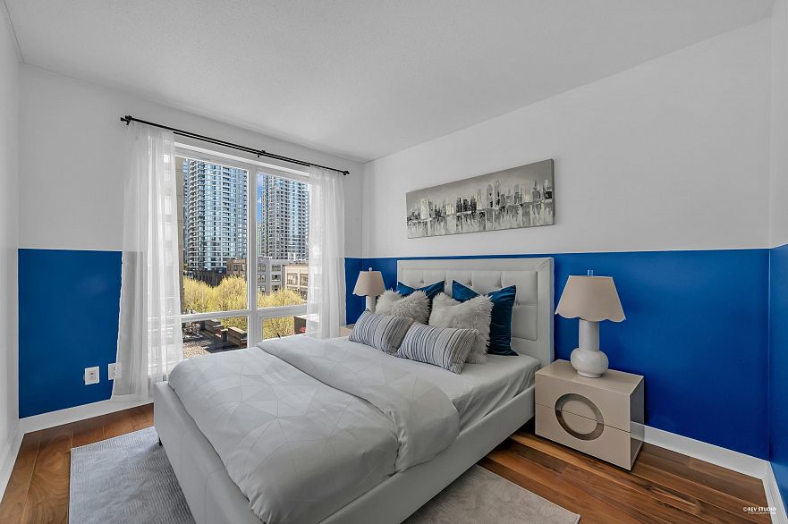 605 1055 Homer Street