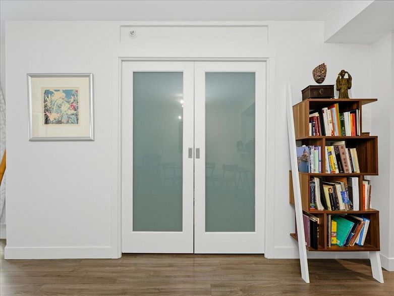 205 2438 Heather Street