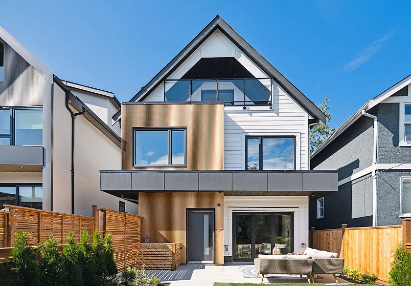 #1 1079 E 14th Avenue