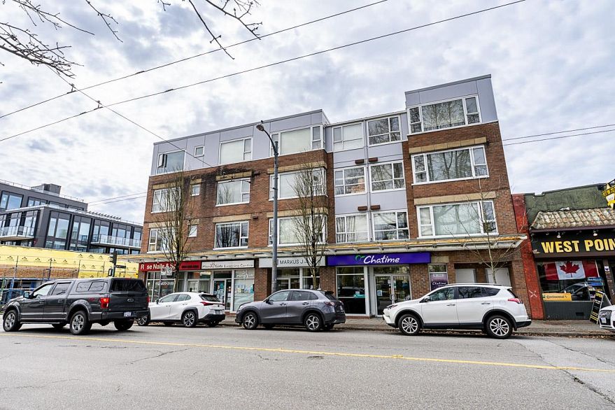 203 2103 W 45th Avenue