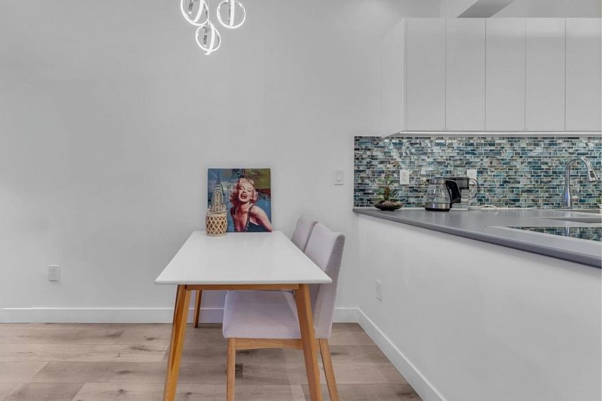 207 1655 Nelson Street