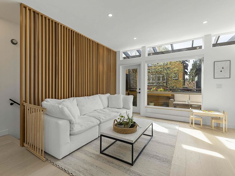 1065 E Pender Street