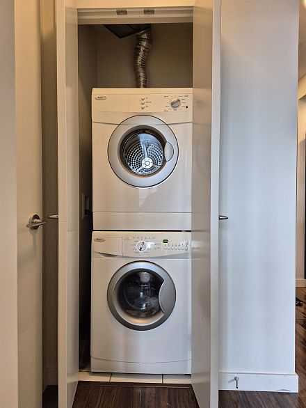 319 4818 Eldorado Mews