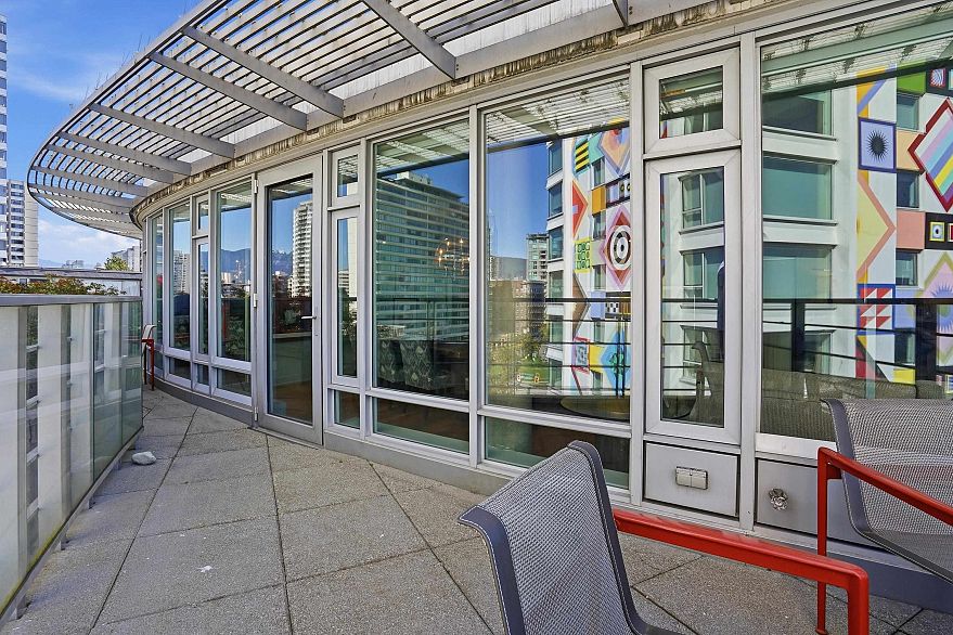 701 1762 Davie Street