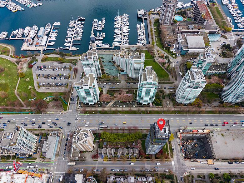 1002 1723 Alberni Street