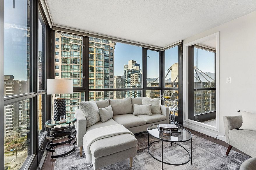 1907 1331 Alberni Street