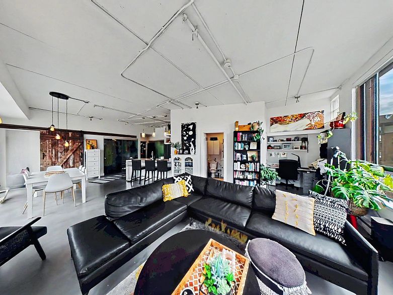 501 28 Powell Street