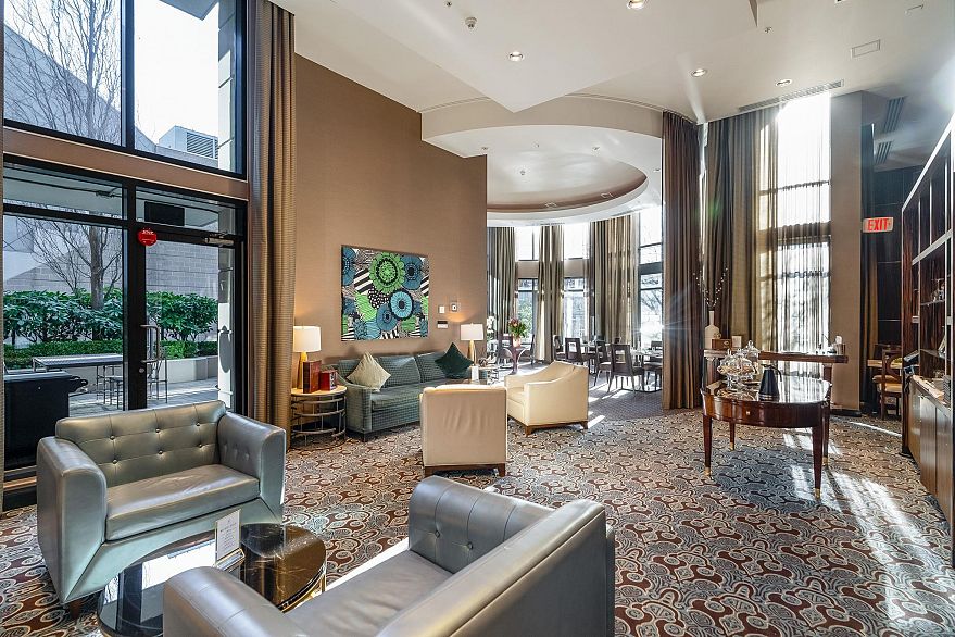 2203 788 Richards Street