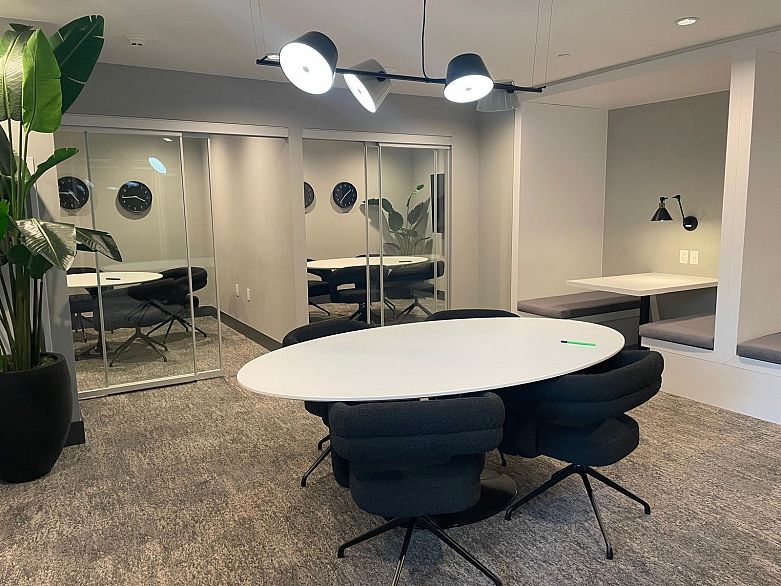 426 3438 Sawmill Crescent