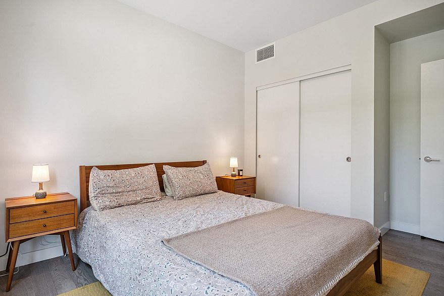 110 4080 Yukon Street