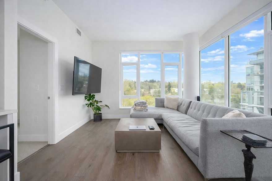 1601 8533 River District Crossing