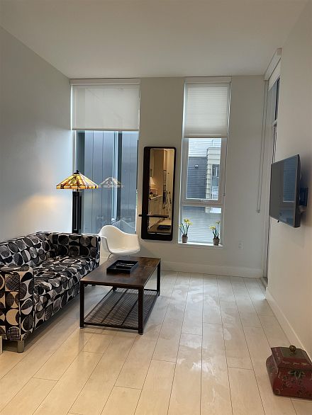 426 3438 Sawmill Crescent