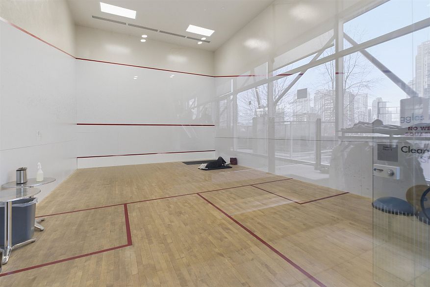 706 1483 Homer Street