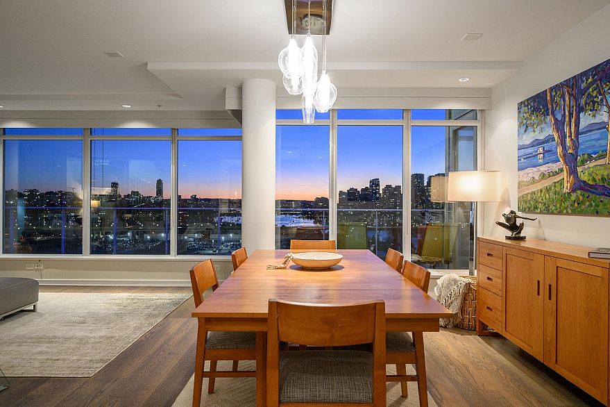 1402 181 W 1st Avenue