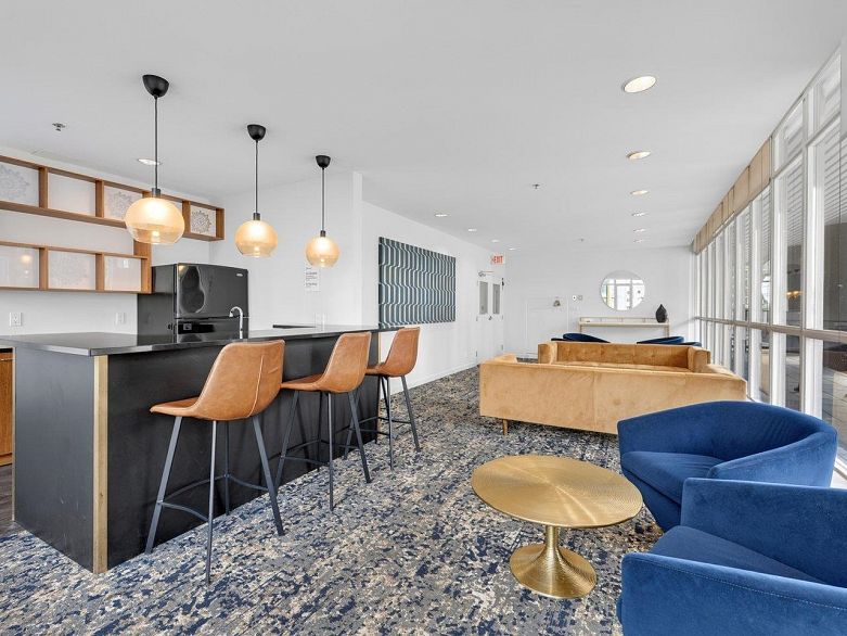 1003 1199 Seymour Street