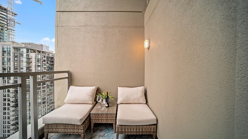 1238 Richards Street