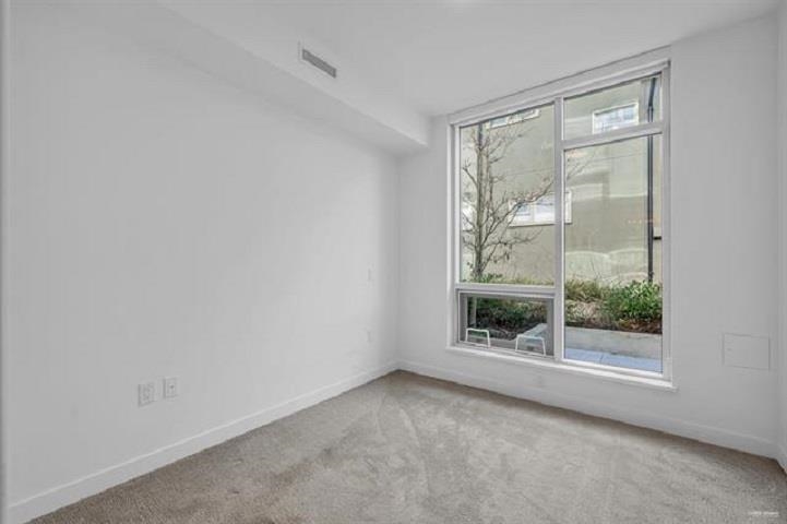 102 4988 Cambie Street