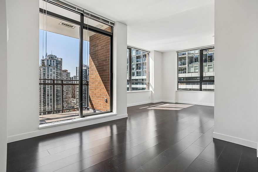 2203 788 Richards Street