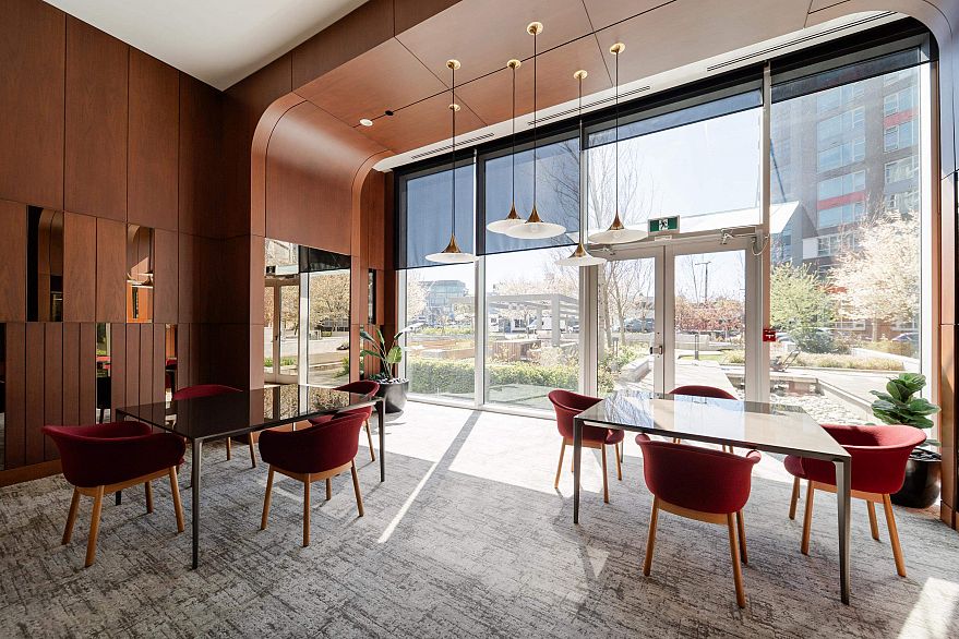 1305 1768 Cook Street