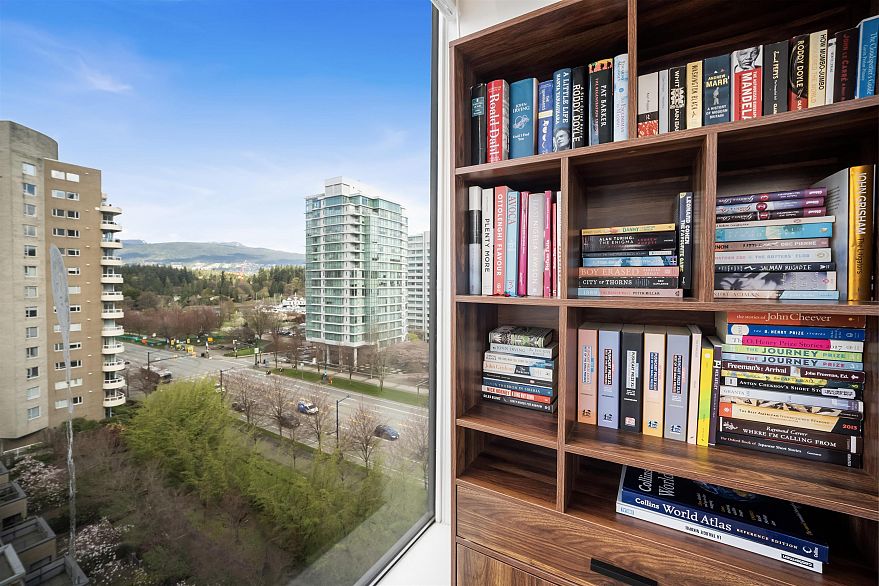 1002 1723 Alberni Street