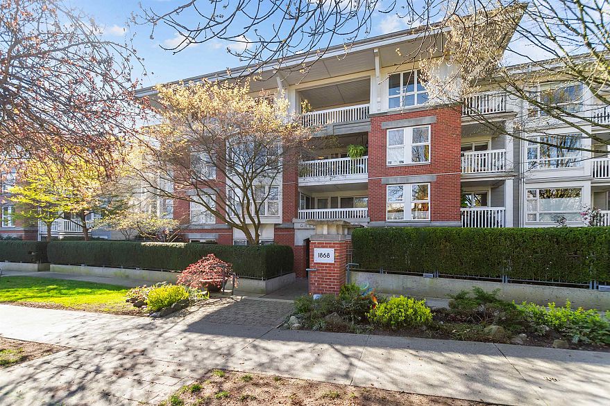 204 1868 W 5th Avenue