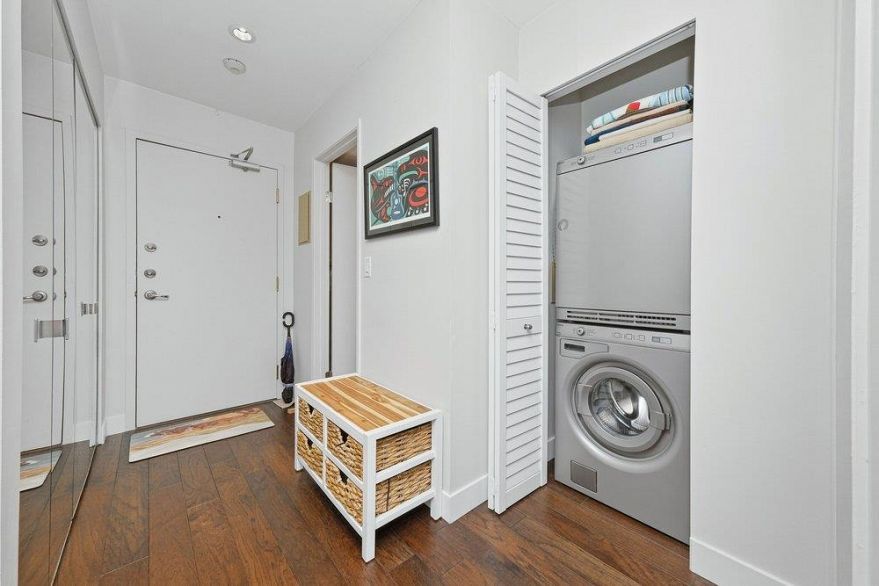 411 1125 Gilford Street