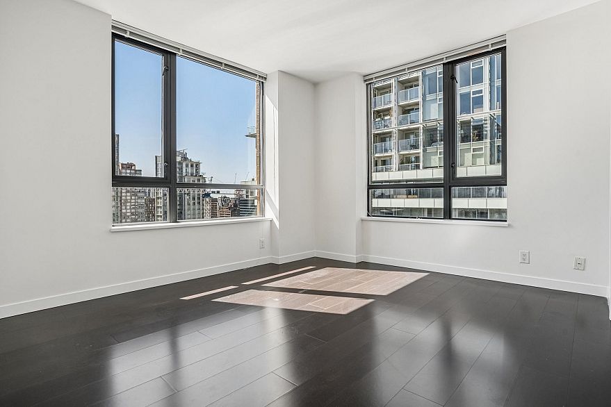 2203 788 Richards Street