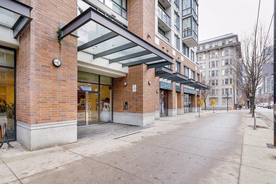 1708 1082 Seymour Street