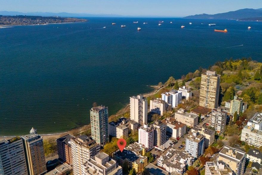 411 1125 Gilford Street