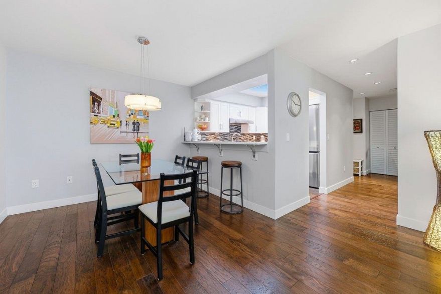 411 1125 Gilford Street