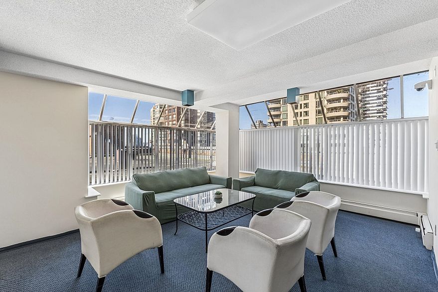 411 1330 Burrard Street