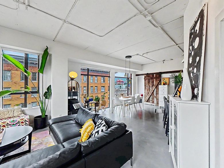 501 28 Powell Street