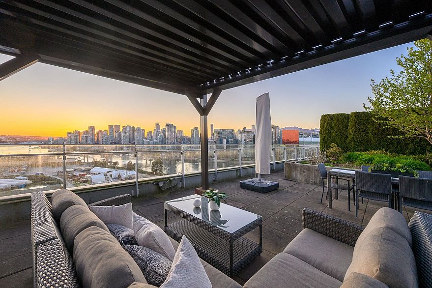 1402 181 W 1st Avenue