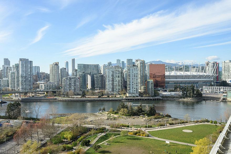 1402 181 W 1st Avenue