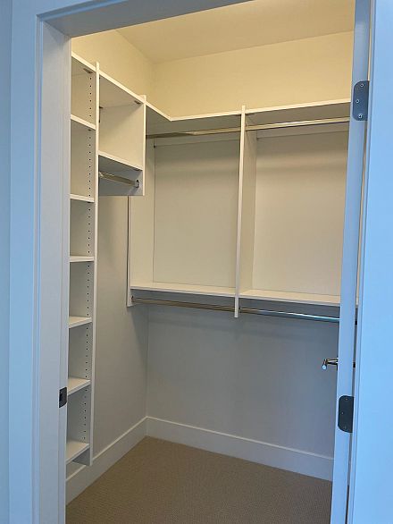 426 3438 Sawmill Crescent