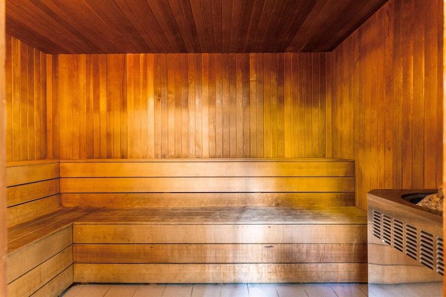 805 939 Homer Street