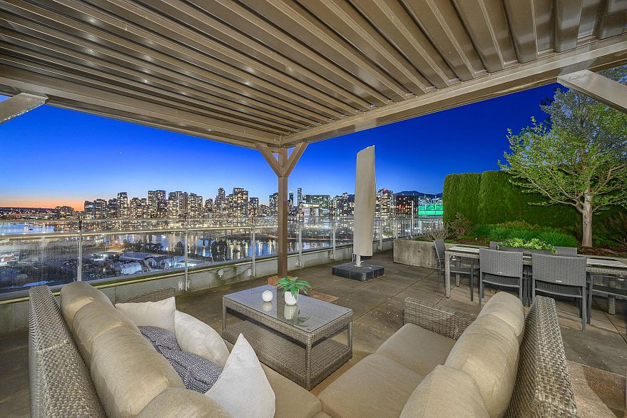 1402 181 W 1st Avenue