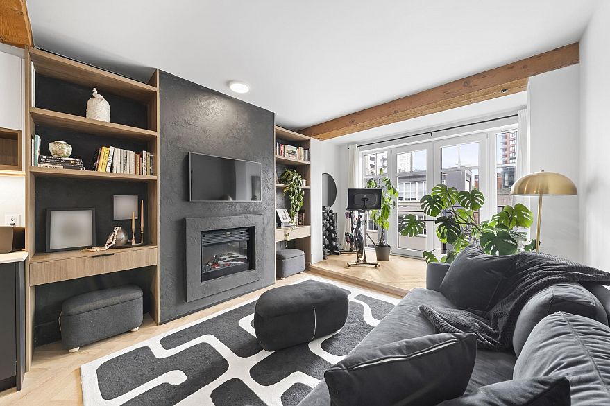 202 1275 Hamilton Street