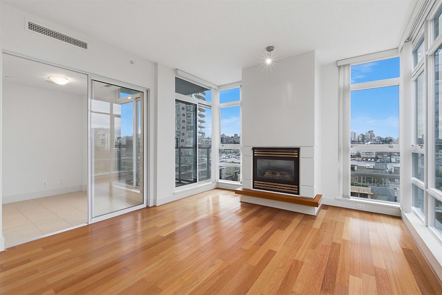 706 1483 Homer Street