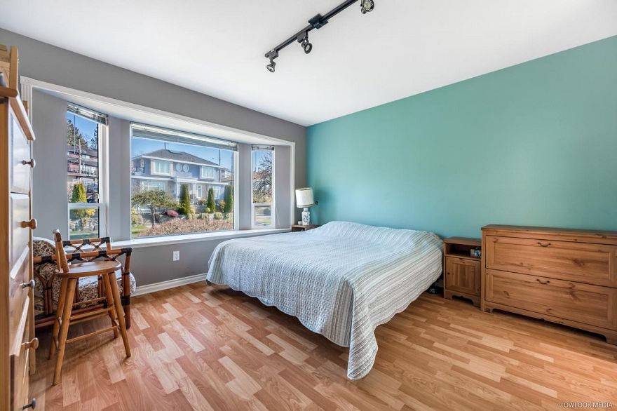 2154 Burquitlam Drive