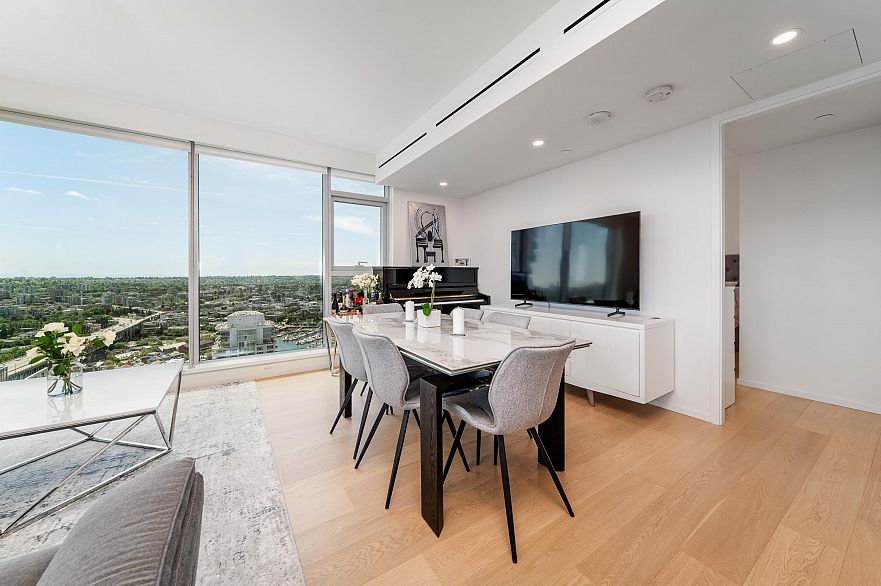 3501 889 Pacific Street