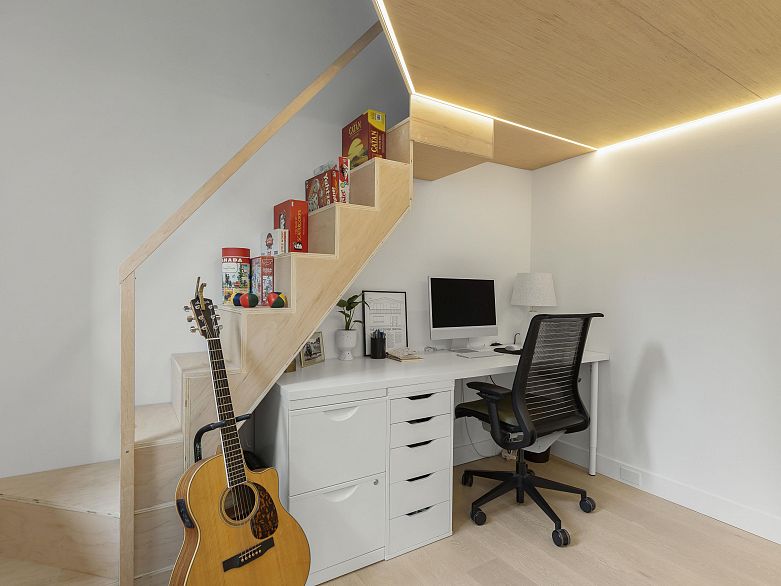 1065 E Pender Street